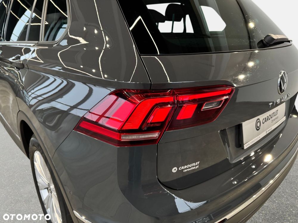 Volkswagen Tiguan - 12