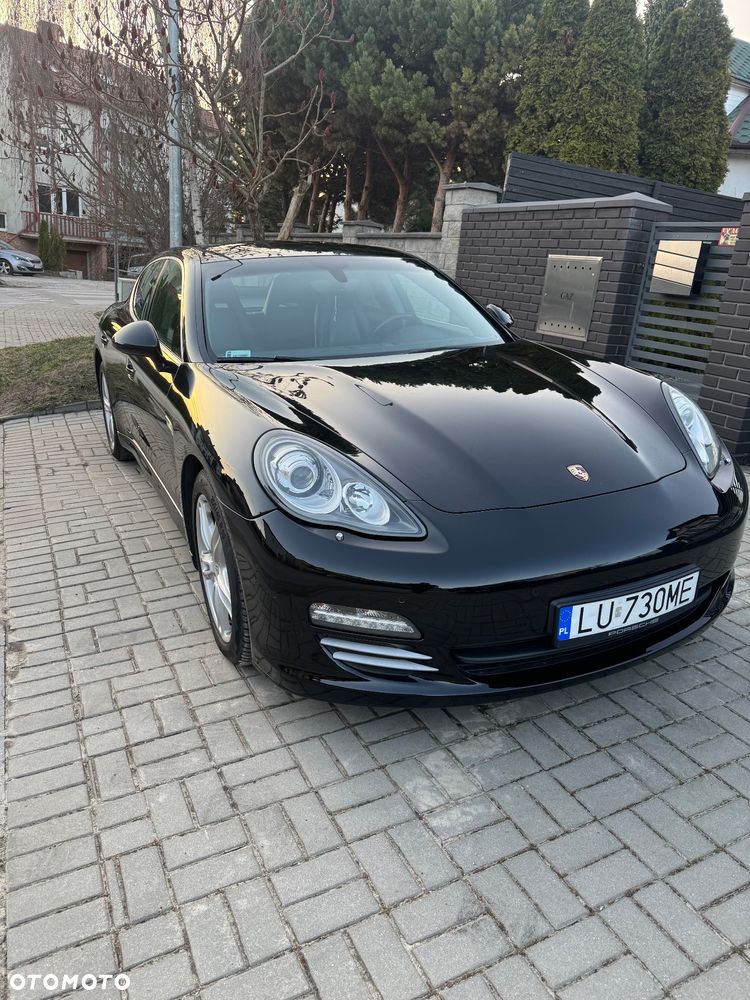 Porsche Panamera 4S PDK - 34