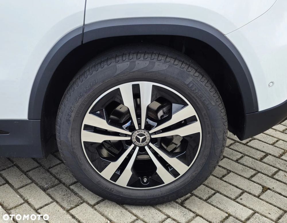Mercedes-Benz GLA 200 Progressive - 9