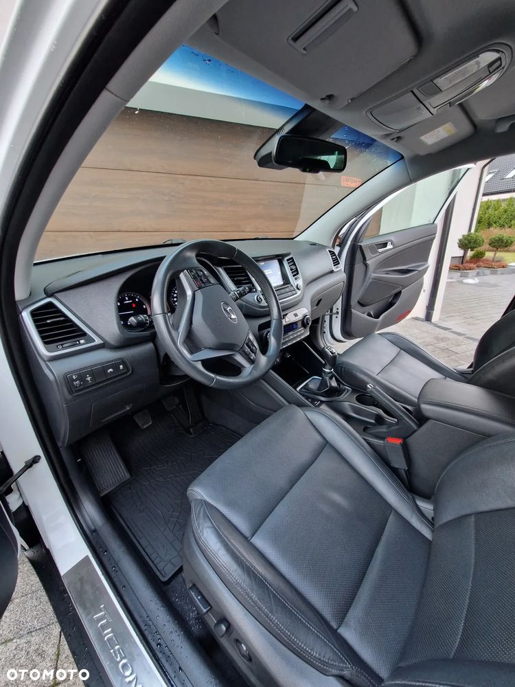 Hyundai Tucson blue 1.7 CRDi 2WD Passion Plus - 11