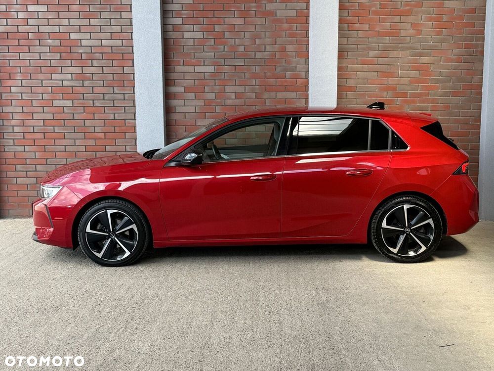 Opel Astra 1.2 T Business Edition S&S - 8