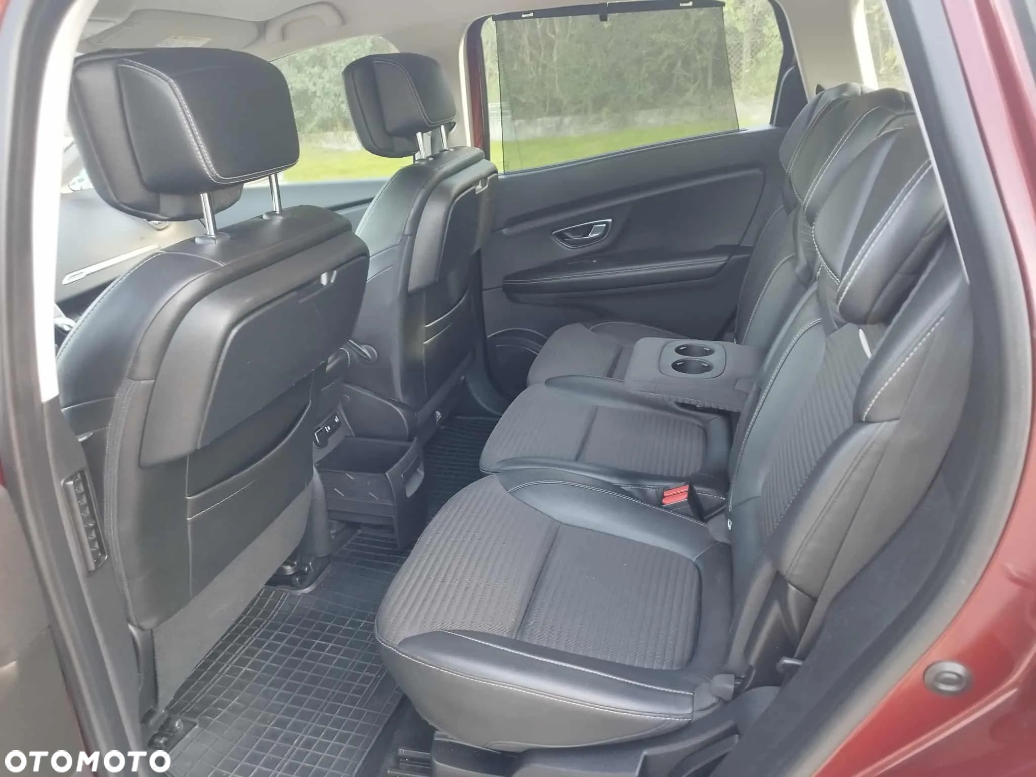 Renault Grand Scenic TCe 140 GPF BUSINESS EDITION - 12
