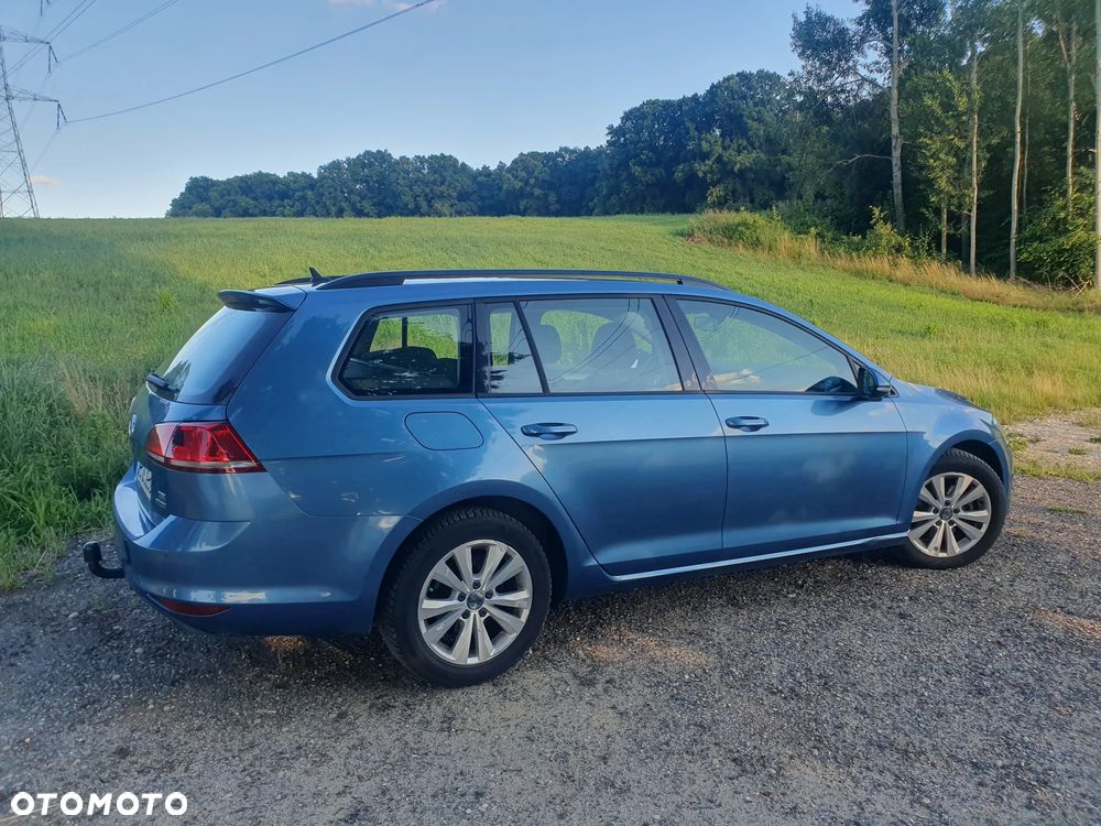 Volkswagen Golf 1.6 TDI BMT Comfortline - 10