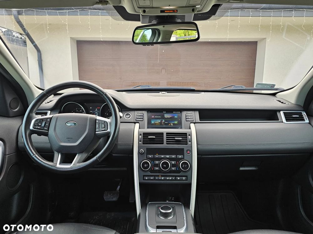 Land Rover Discovery Sport - 9