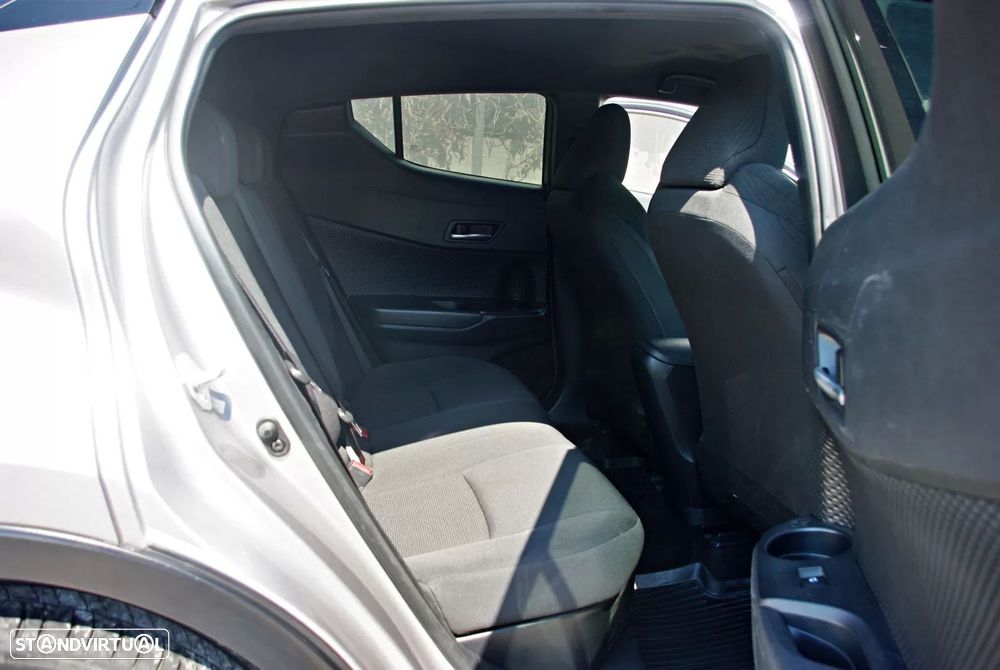 Toyota C-HR 1.8 Hybrid Comfort - 18