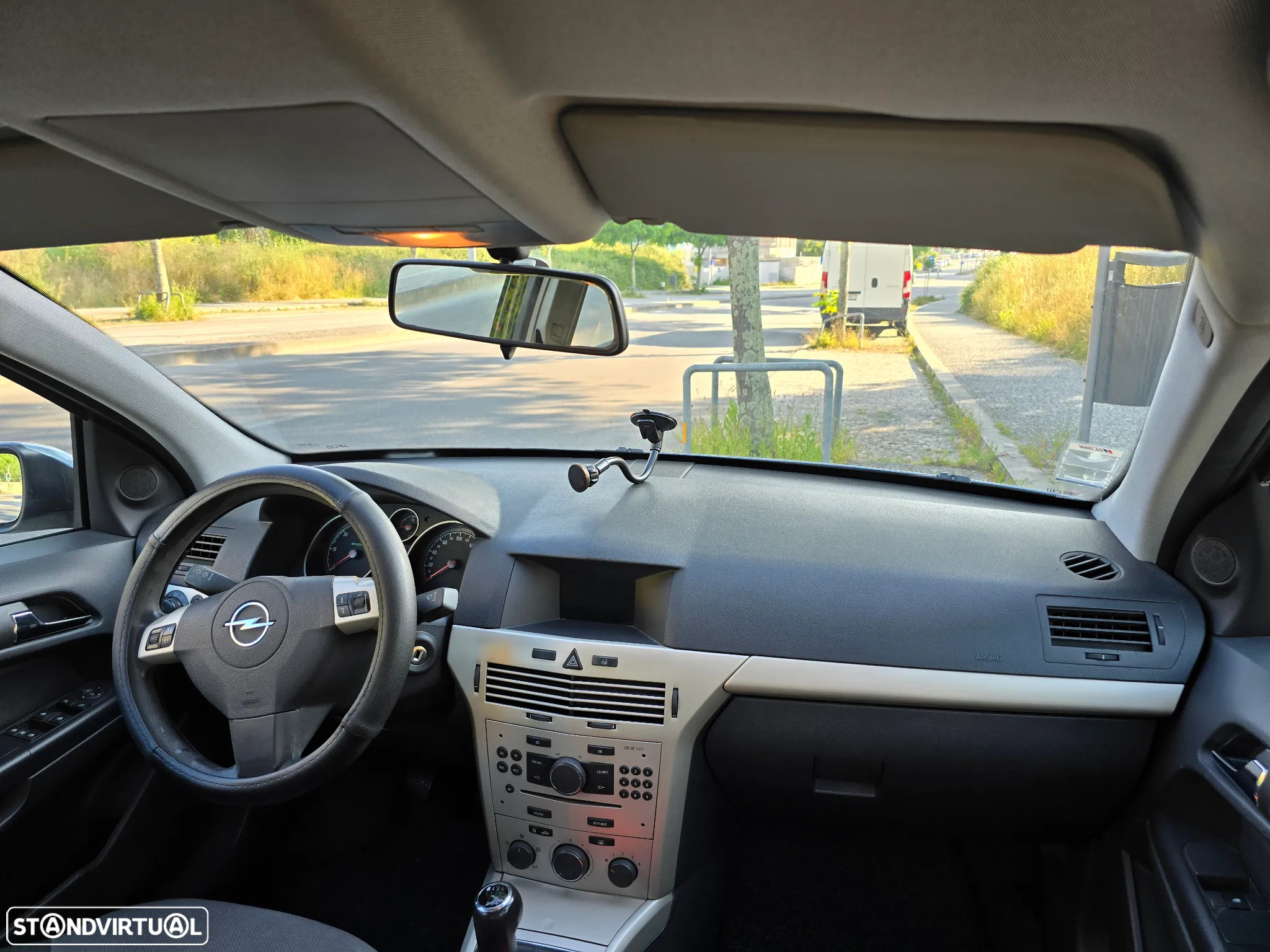 Opel Astra 1.3 CDTi Enjoy EcoFLEX - 8