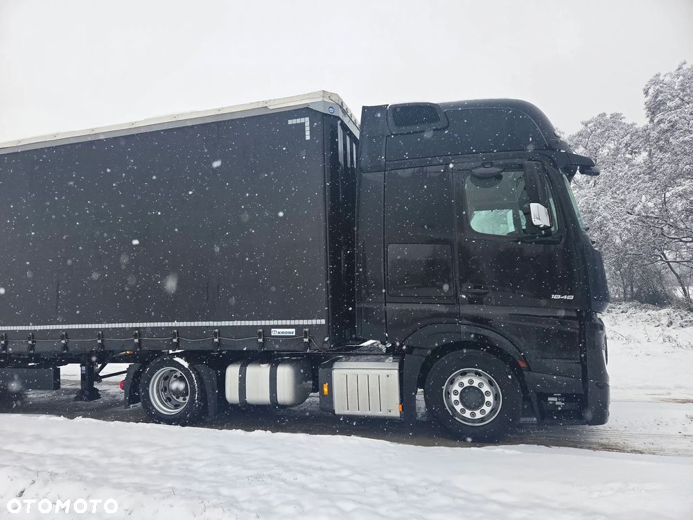 Mercedes-Benz Actros - 4