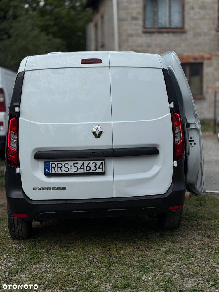 Renault Express - 3