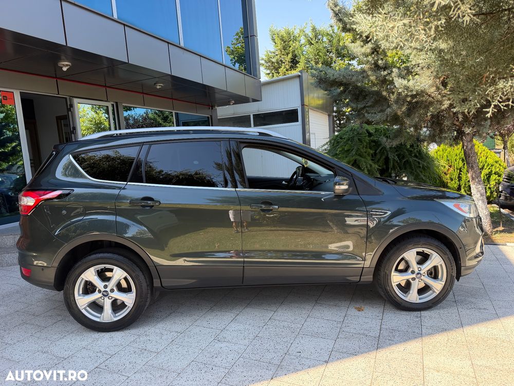 Ford Kuga 2.0 TDCi 4x4 Aut. Titanium - 18