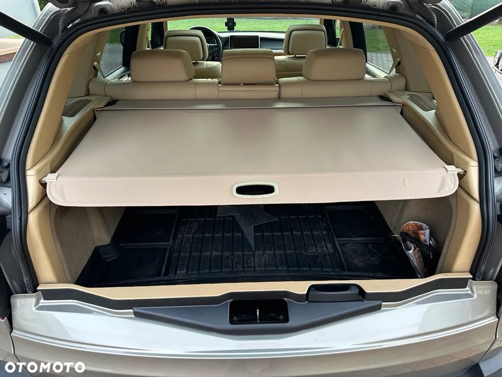 BMW X5 3.0si xDrive - 9