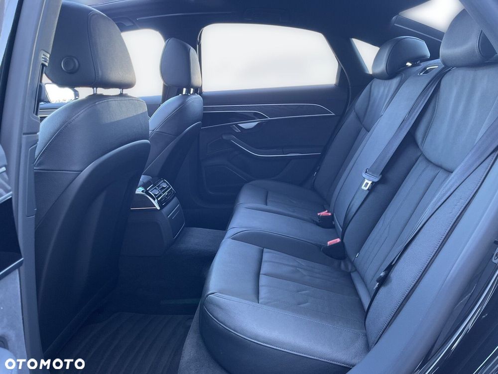 Audi A8 - 16