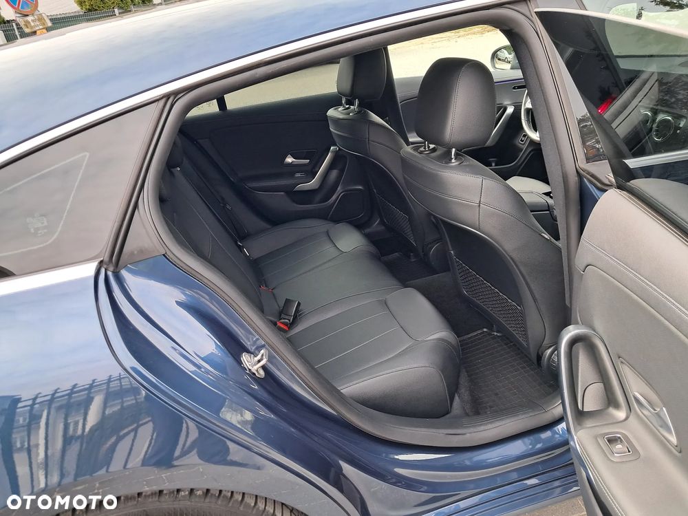 Mercedes-Benz CLA 200 d 8G-DCT Special Edition - 34