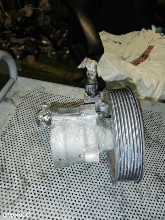 Pompa wspomagania Renault trafic 2.0 dci m9r780 - 3