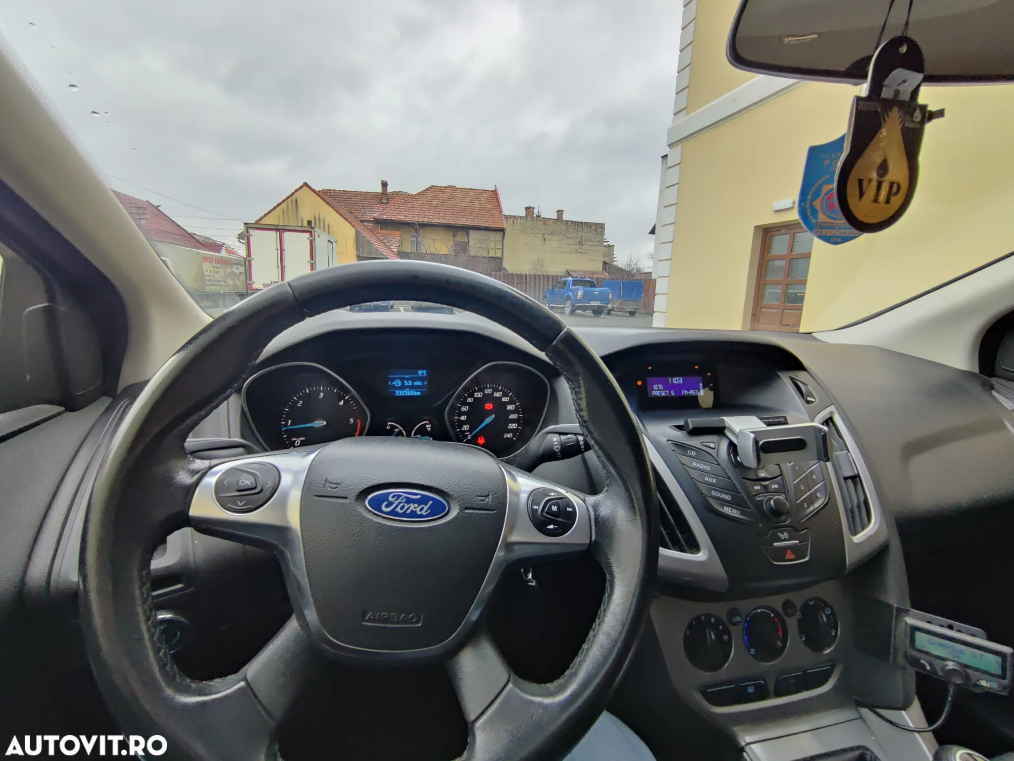 Ford Focus 1.6 TDCI DPF Trend - 9