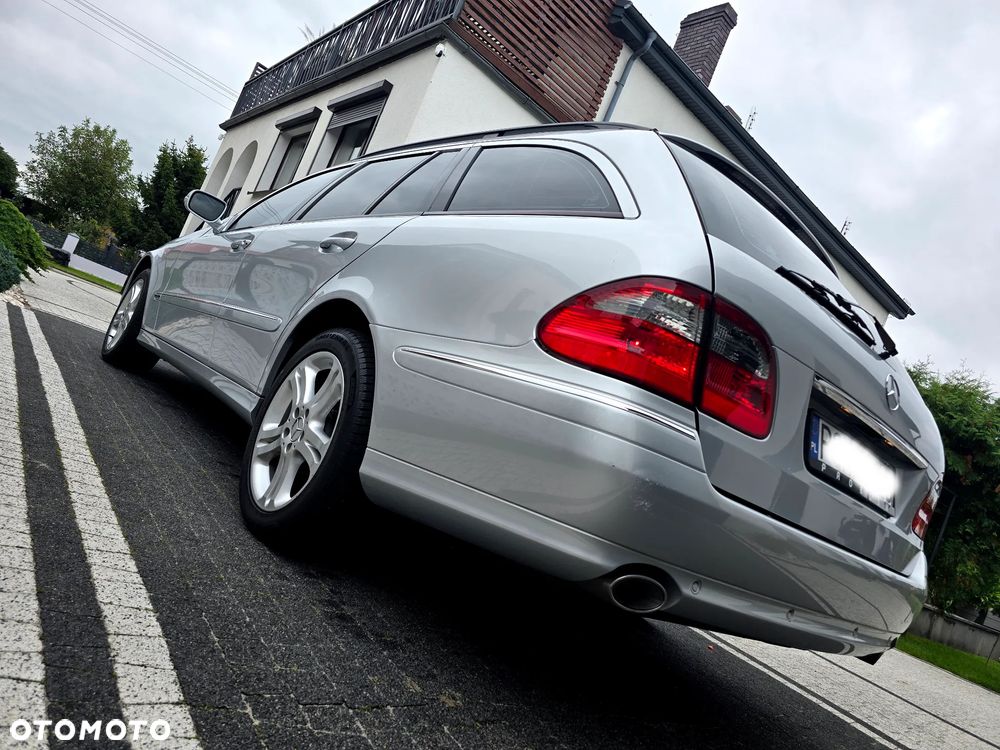 Mercedes-Benz Klasa E 320 CDI 4-Matic Avantgarde - 20