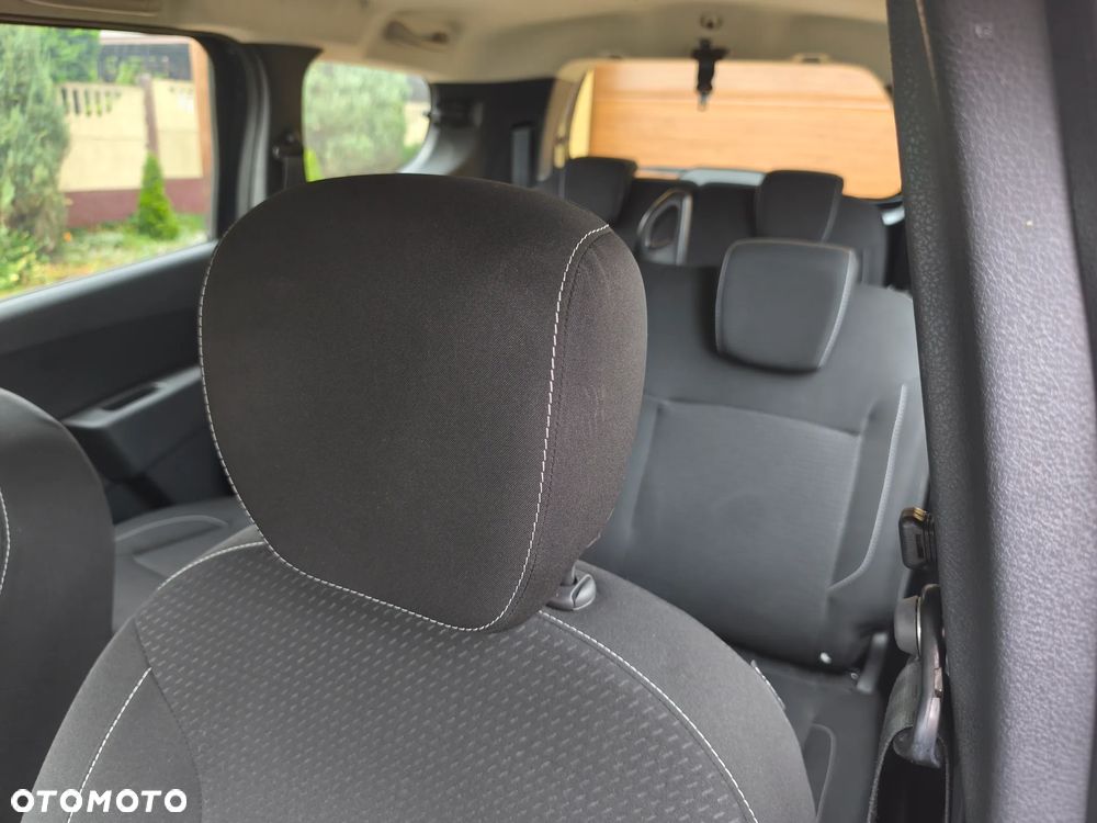 Dacia Lodgy - 25