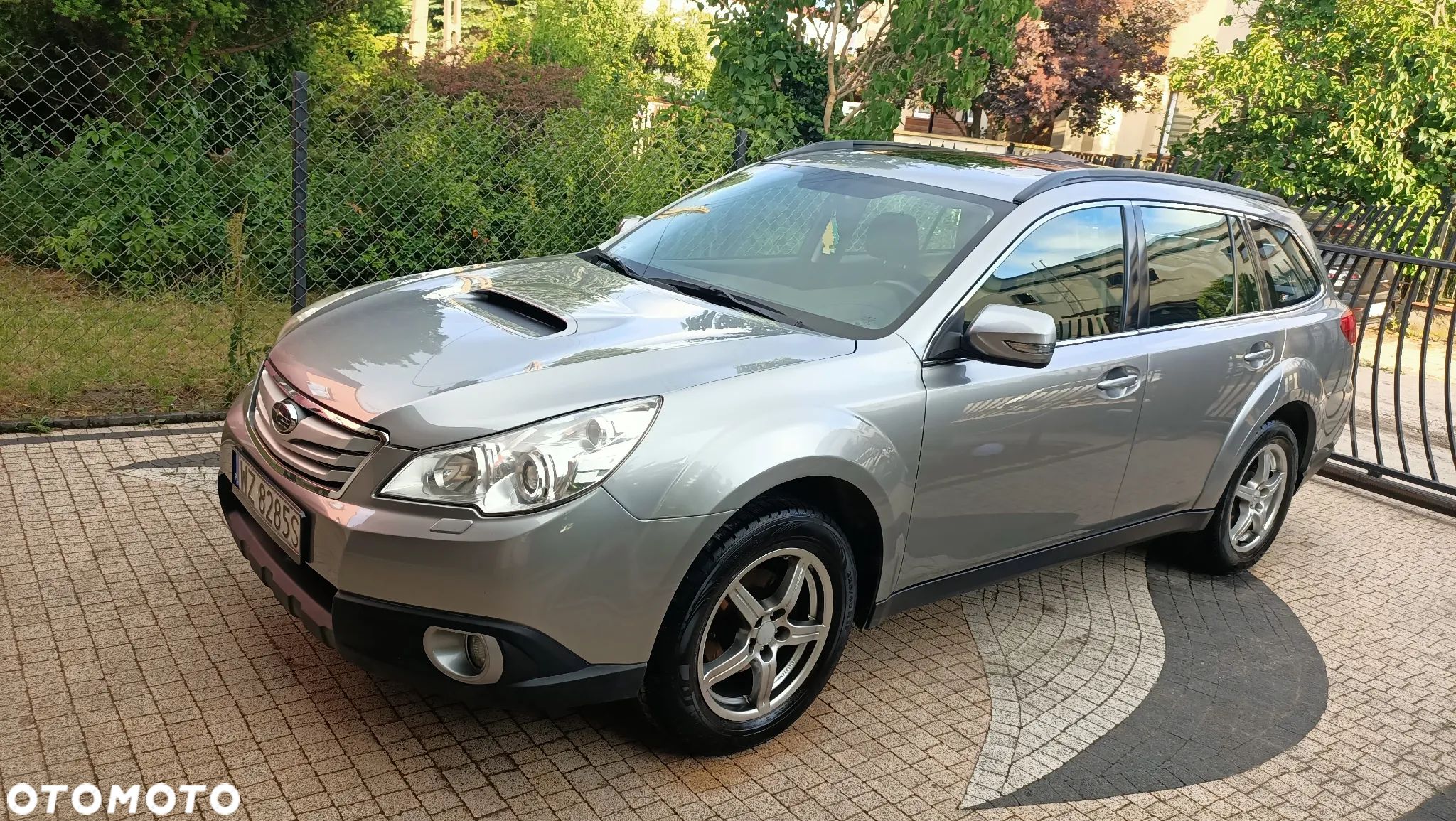 Subaru Outback - 1