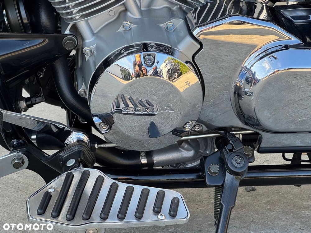 Honda Shadow - 32