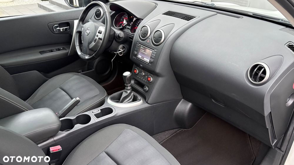 Nissan Qashqai+2 2.0 360 - 11