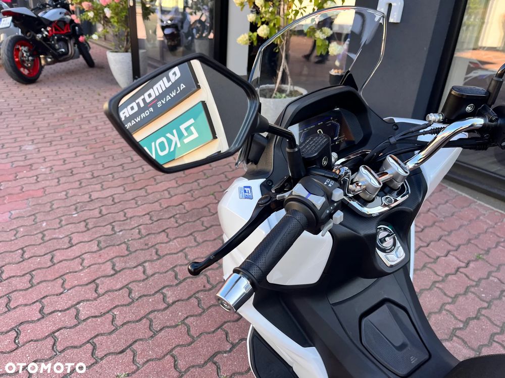 QJMOTOR MTX 125 - 7