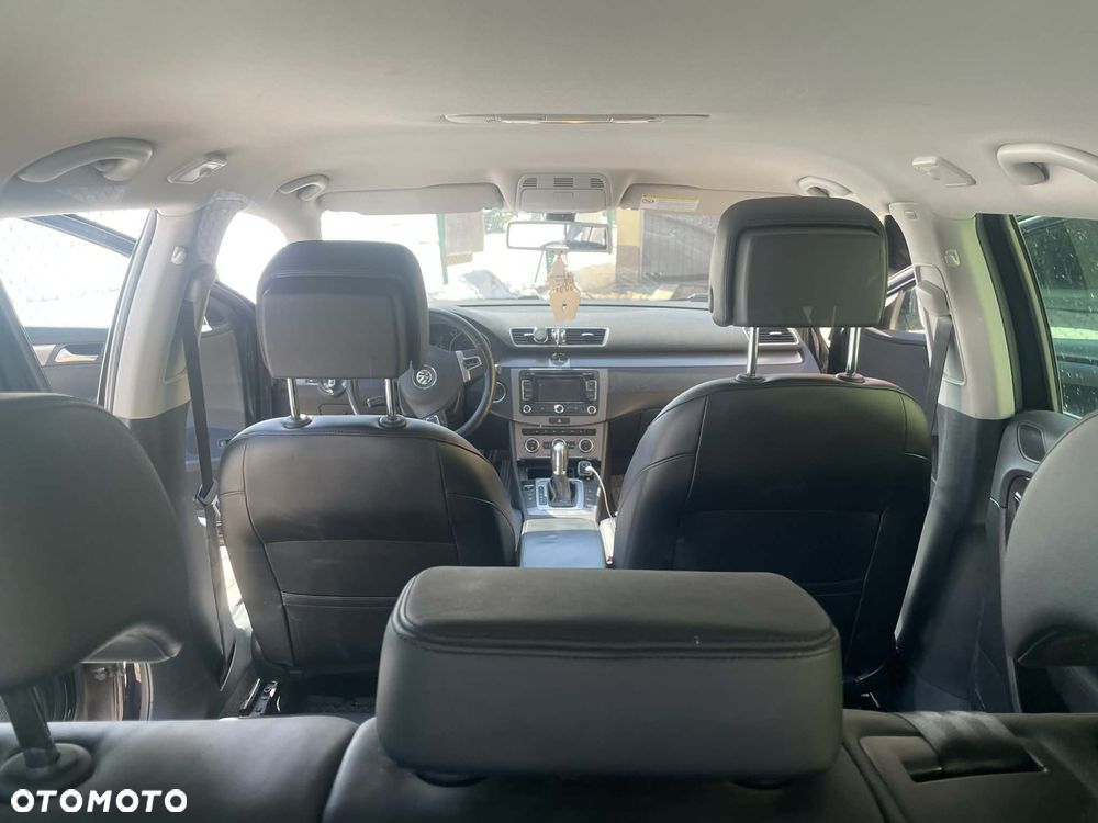 Volkswagen Passat 2.0 TDI 4Mot Highline DSG - 7