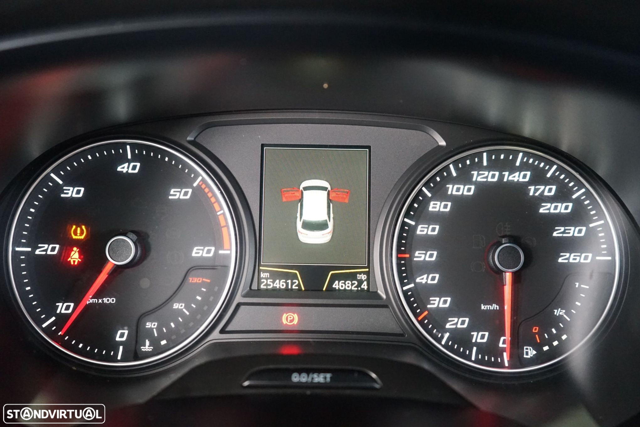 SEAT Leon ST 1.6 TDI S&S Style - 25