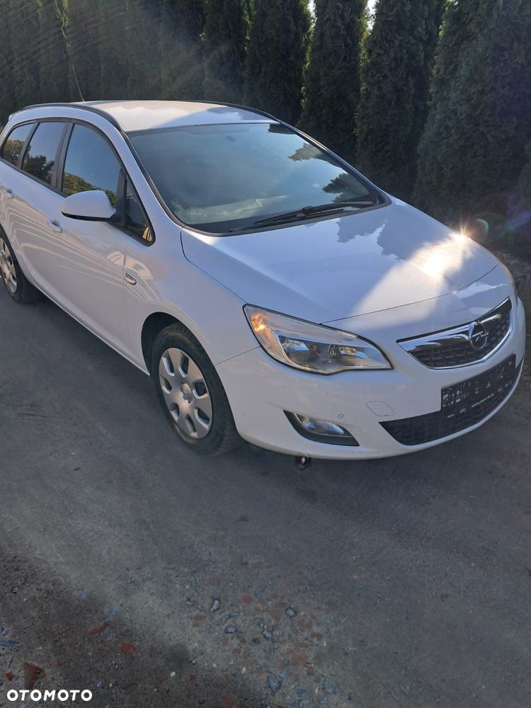 Opel Astra - 2