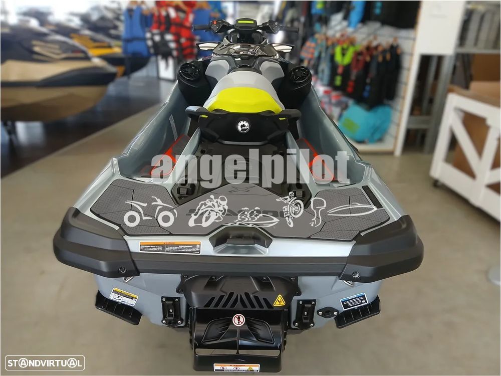Sea-Doo Sea-Doo RXT-X RS 325 com colunas - 6
