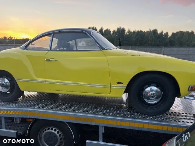 Volkswagen Karmann Ghia - 1