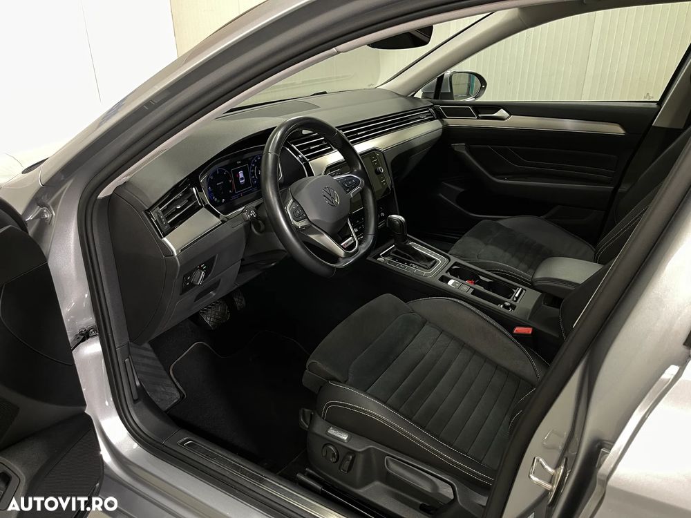 Volkswagen Passat 2.0 TDI DSG 4Mot Highline - 6