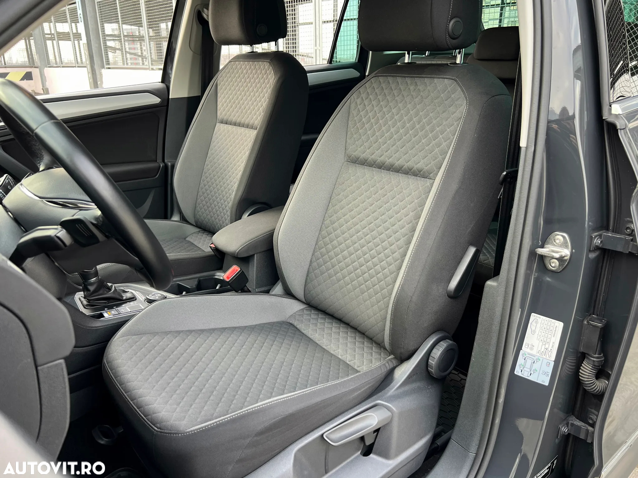 Volkswagen Tiguan 1.4 TSI ACT DSG Comfortline - 9