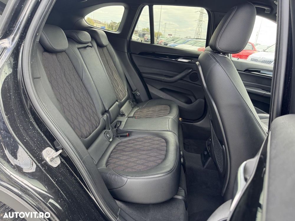 BMW X1 - 16