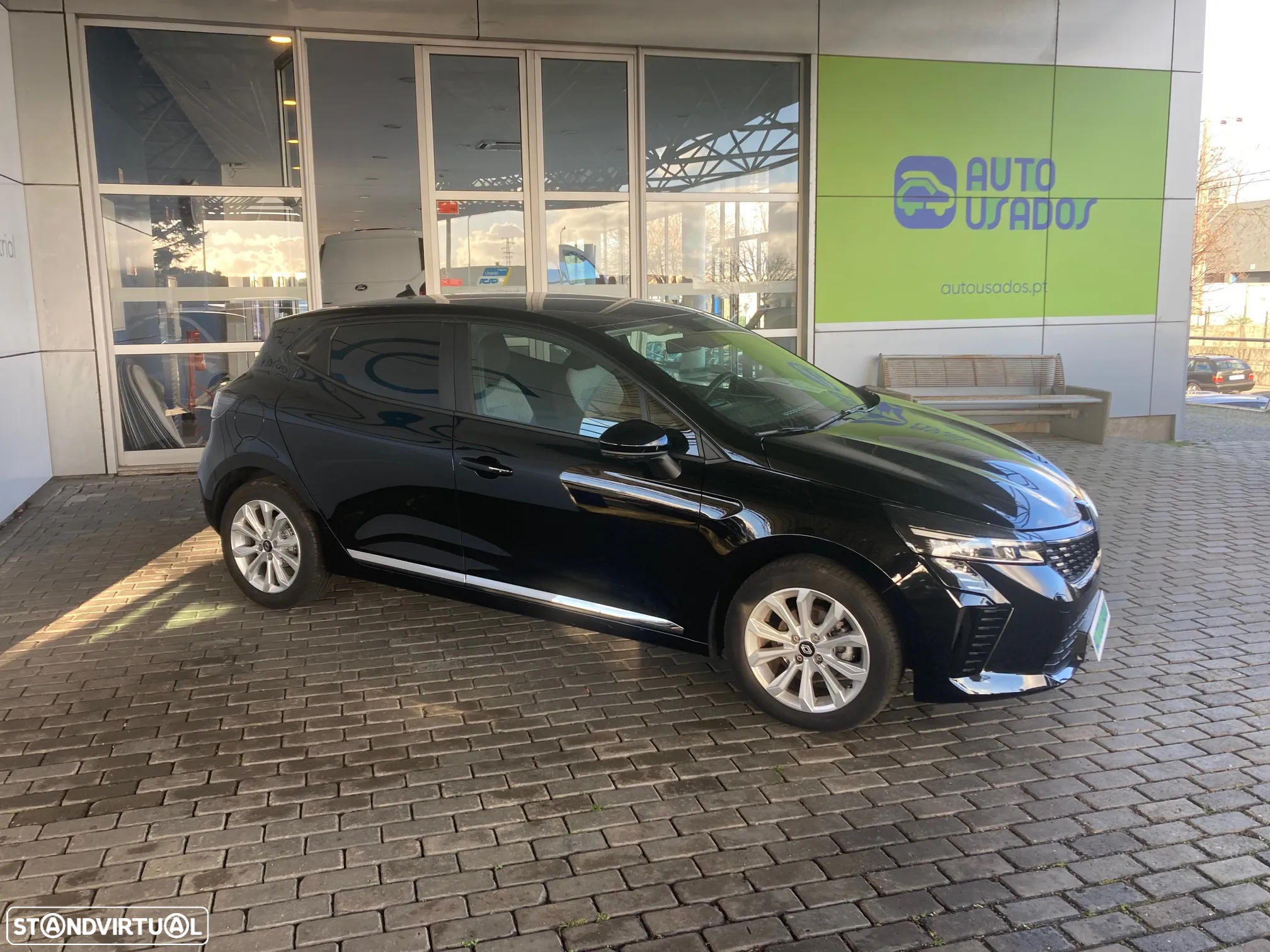 Renault Clio 1.0 TCe Evolution - 2