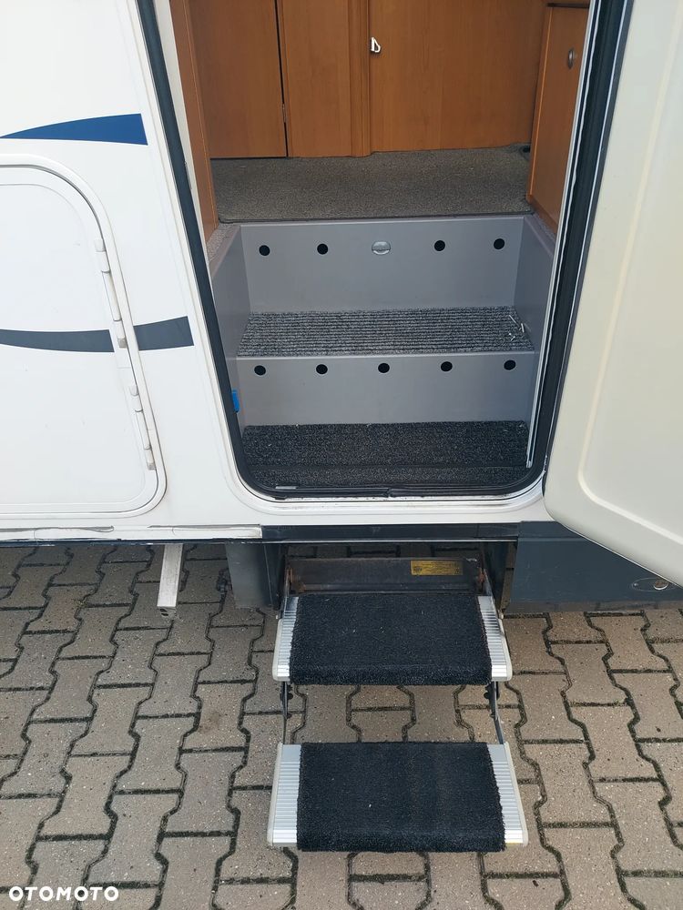 Iveco Phoenix A7200 - 14