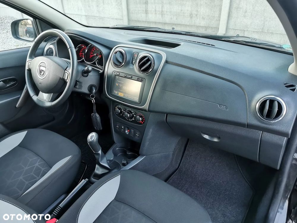 Dacia Sandero Stepway - 8