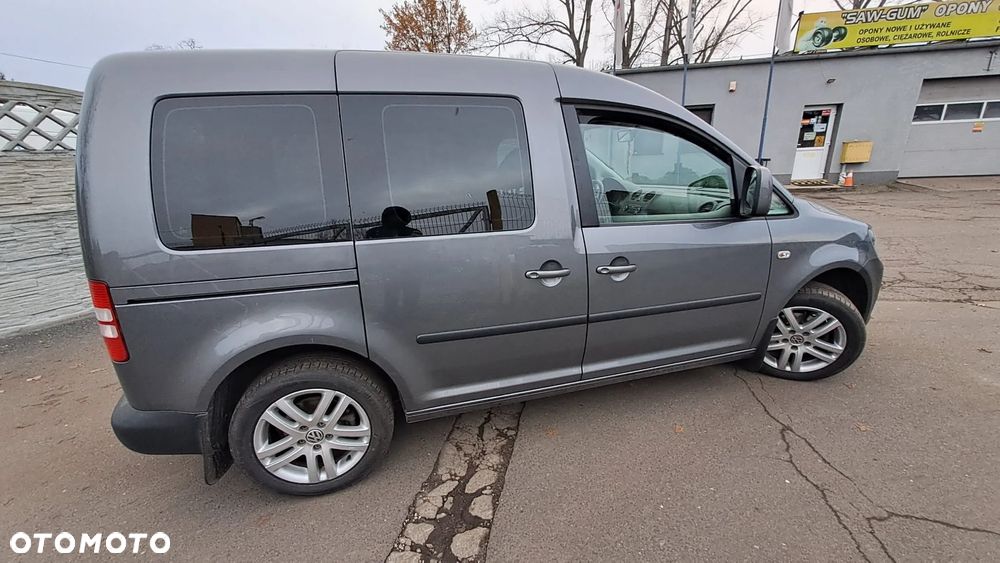 Volkswagen Caddy - 9