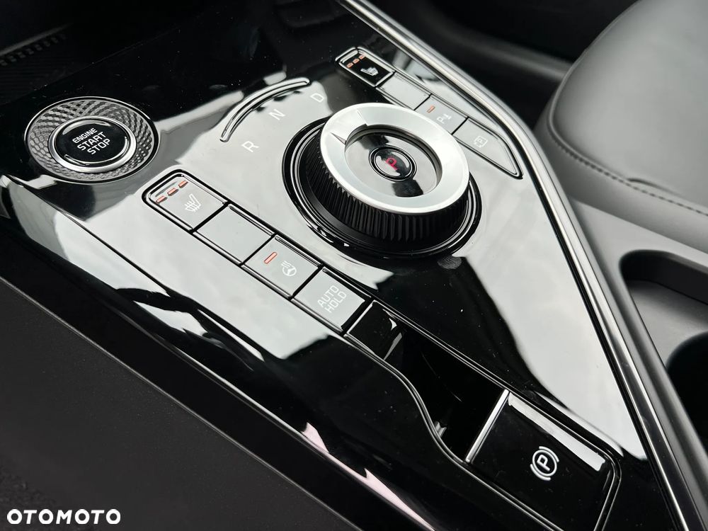 Kia Niro 1.6 GDI Hybrid Business Line - 31