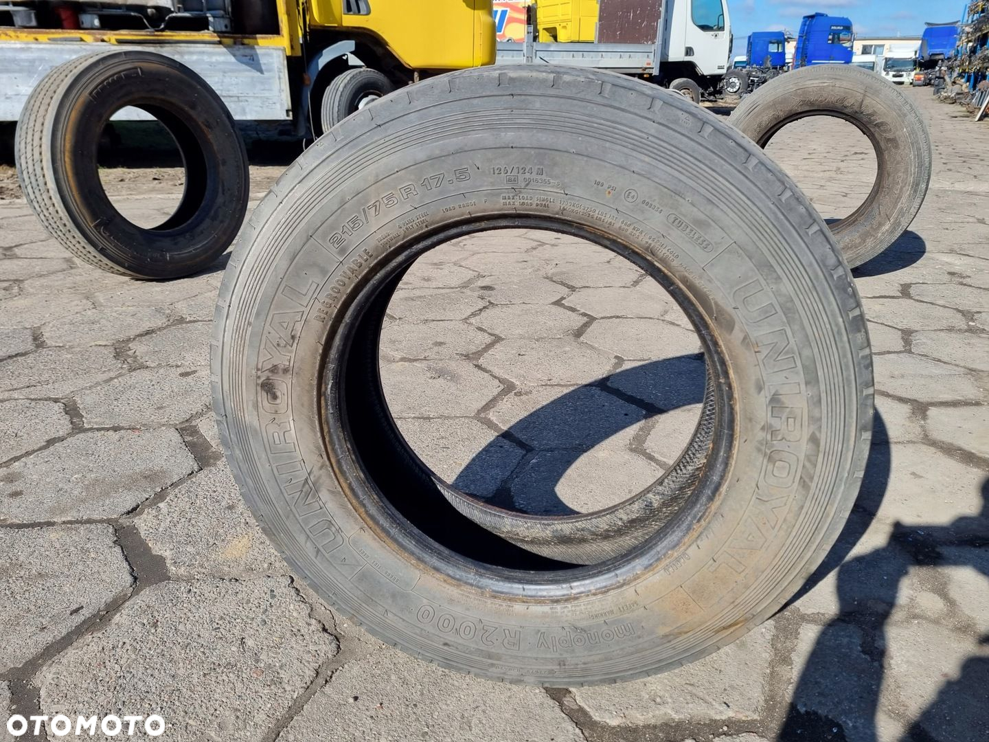 OPONA KOŁO UNIROYAL 215 75 R 17,5 6mm - 3