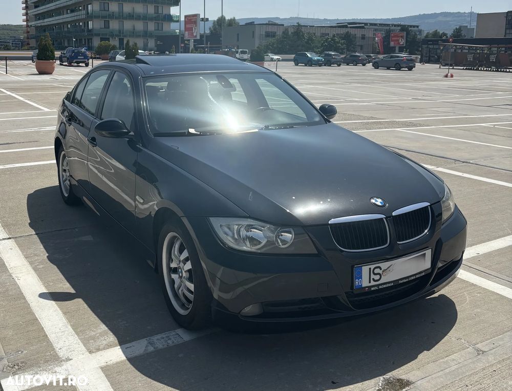 BMW Seria 3 318d - 10