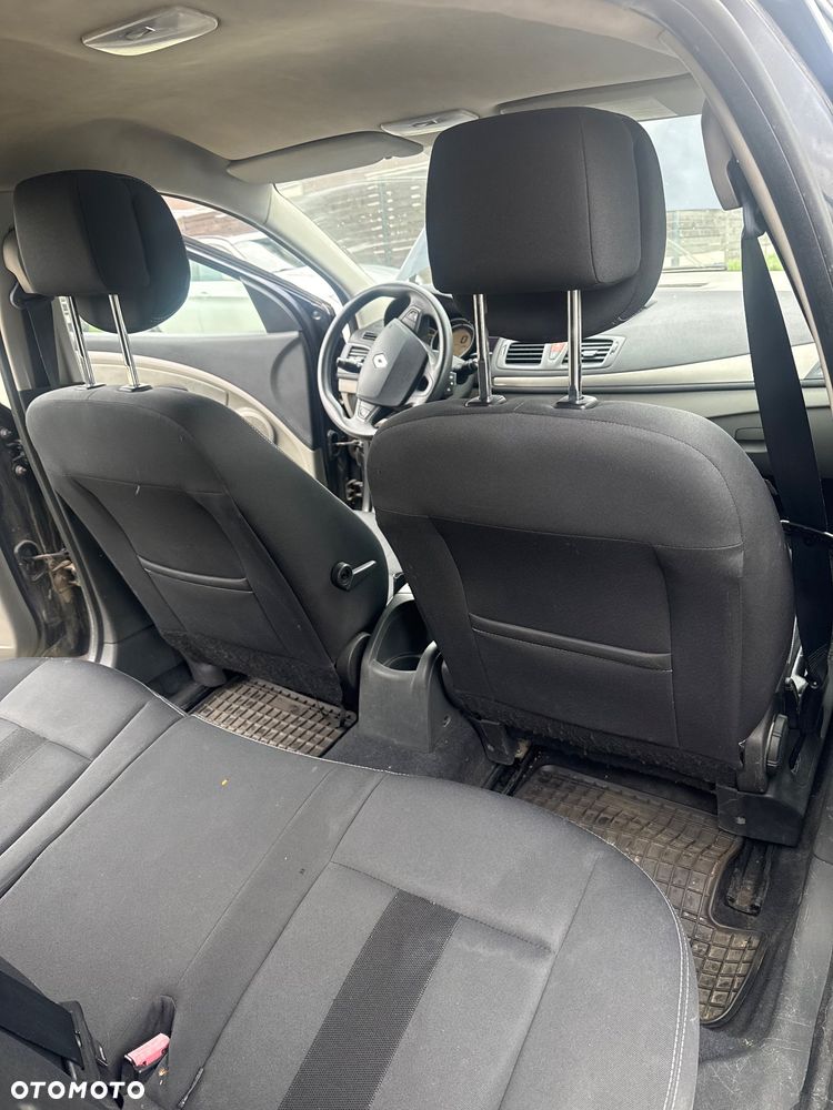 Renault Megane - 11