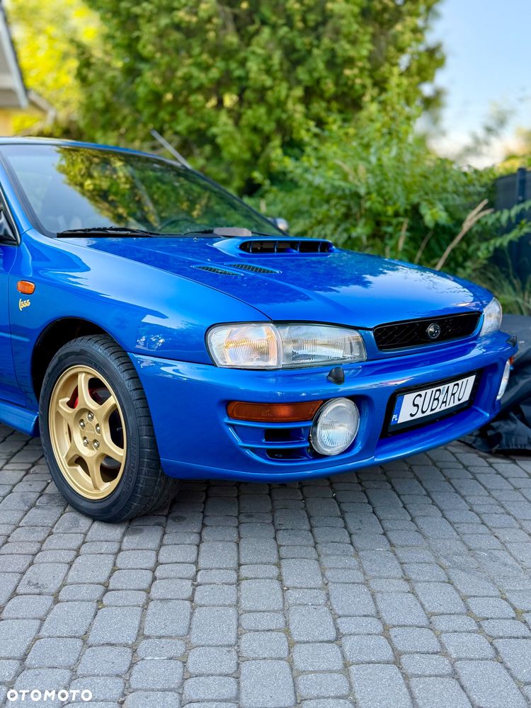 Subaru Impreza 2.0 GT - 2