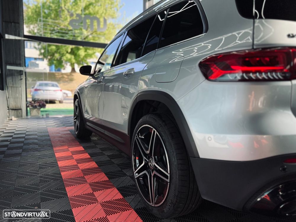 Mercedes-Benz GLB 180 d 8G-DCT AMG Line - 12