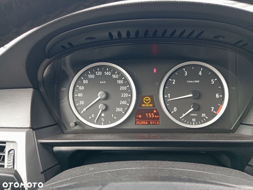 BMW Seria 5 - 8