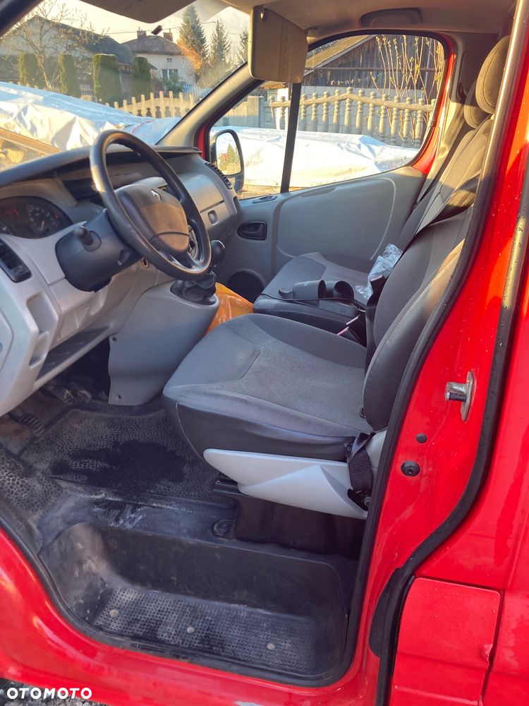 Renault Trafic - 11