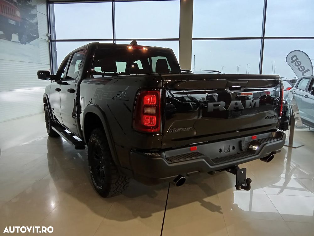 Dodge RAM - 6