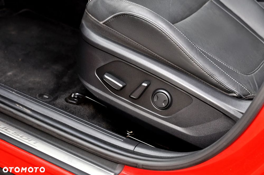 Hyundai Tucson - 24