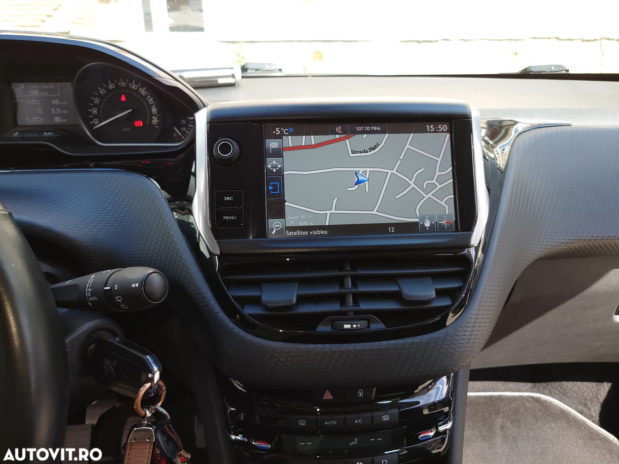 Peugeot 208 1.2 L PureTech Allure - 14