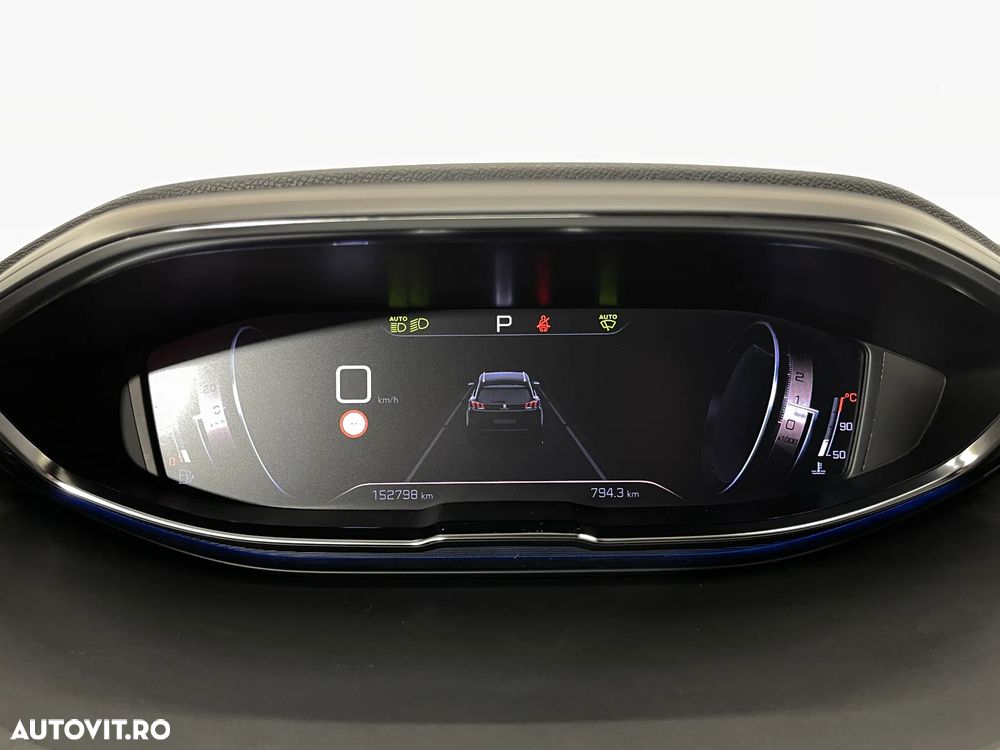 Peugeot 5008 1.5L BlueHDI EAT8 S&S GT - 33