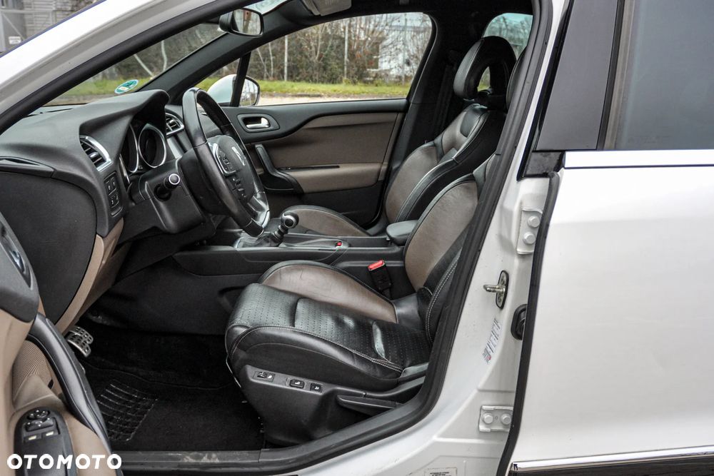 Citroën DS4 THP 200 SportChic - 7