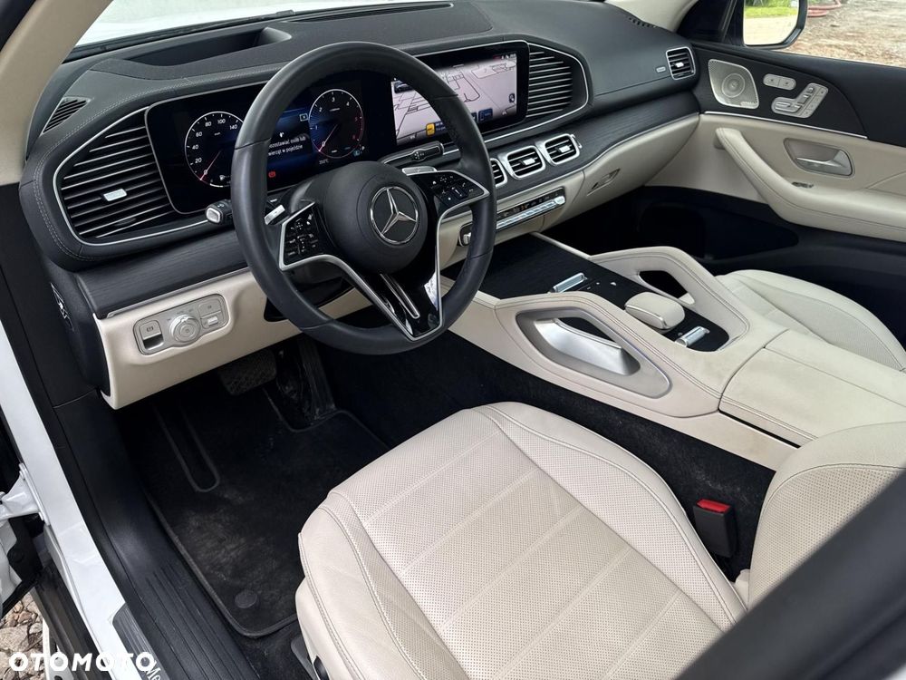Mercedes-Benz GLE - 10